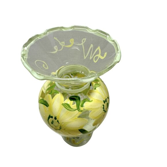 Tracy Porter Footed Hand-Painted Daisies Lattice Glass Vase Ruffled Edge - Picture 2 of 6